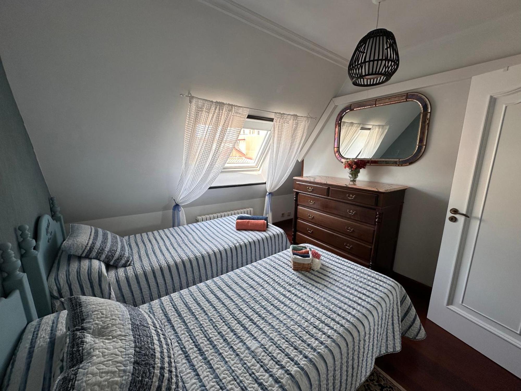 Atico Exclusivo Y Centrico En Peregrina Apartment Pontevedra Luaran gambar
