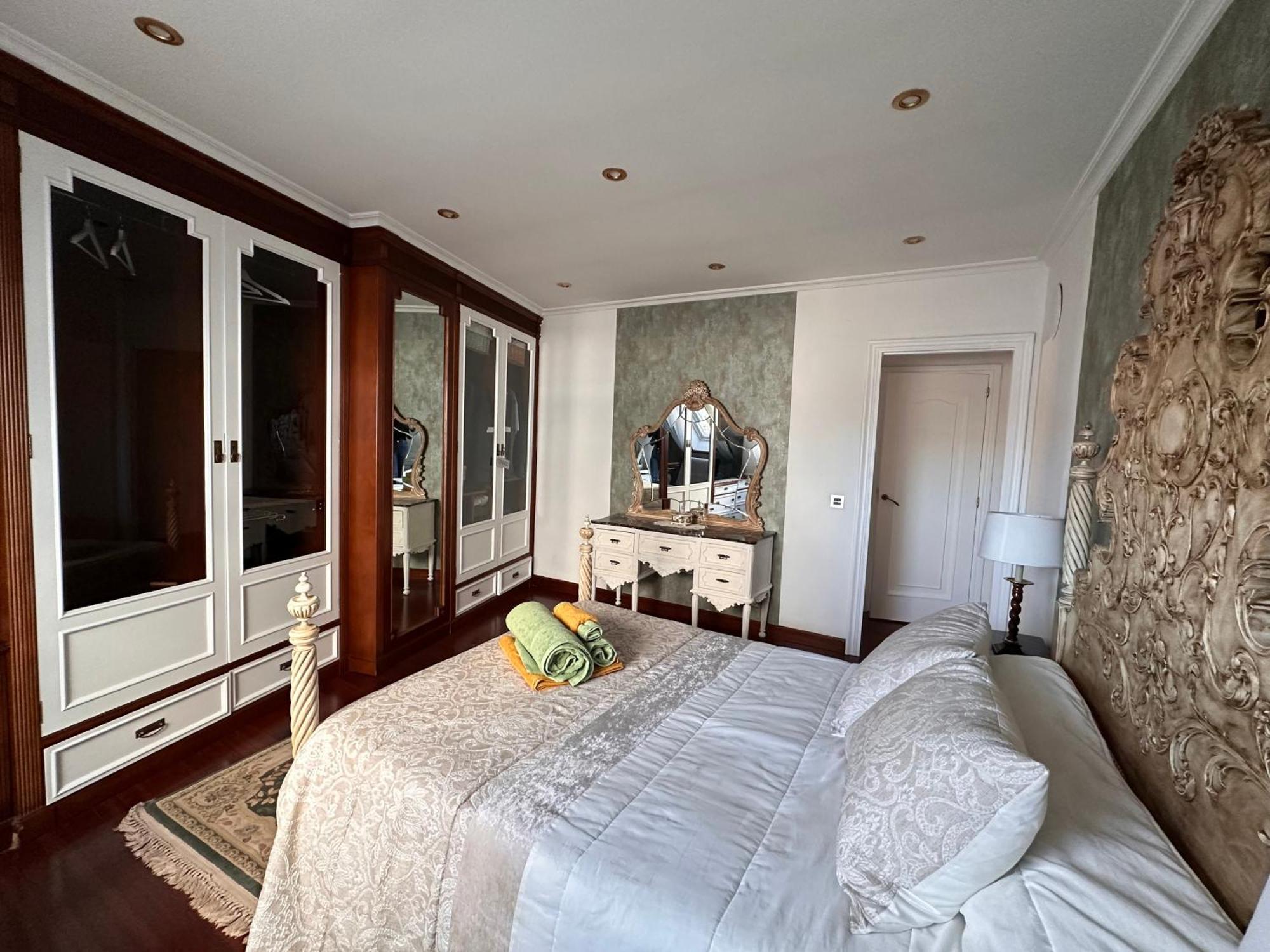 Atico Exclusivo Y Centrico En Peregrina Apartment Pontevedra Luaran gambar